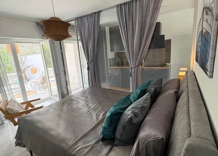 Terraaurora Vila Barbat na Rabu